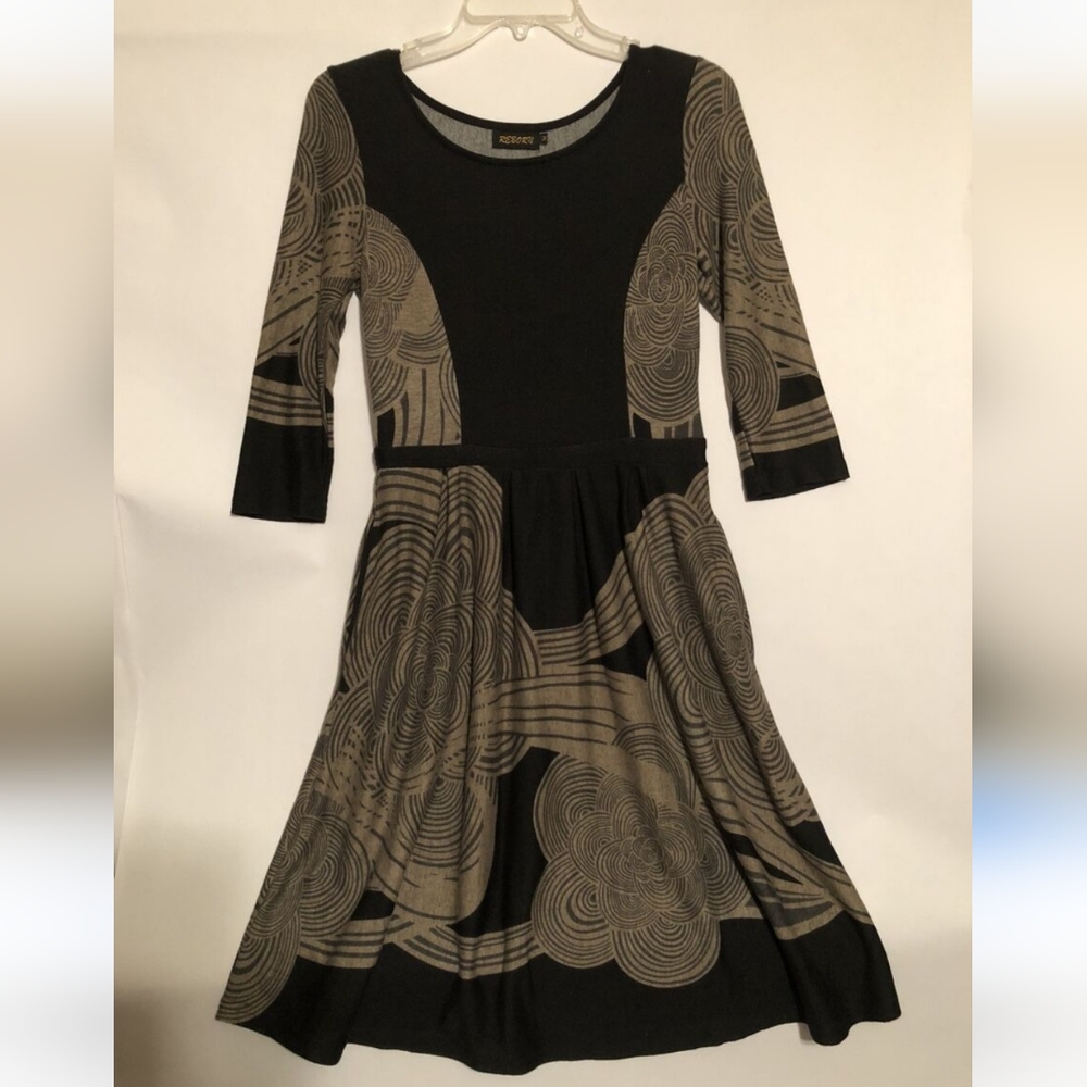 Reborn Fit & Flare Dress Women'sX Large Heather Black Stylized Floral Round Neck